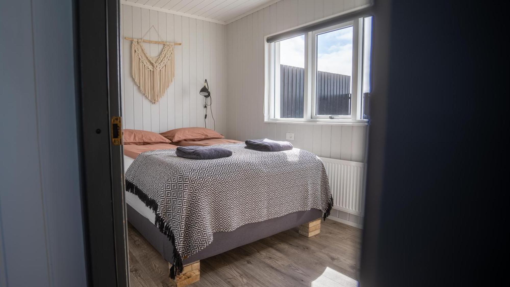 Ocean Break Cabins Sandgerthi Ngoại thất bức ảnh