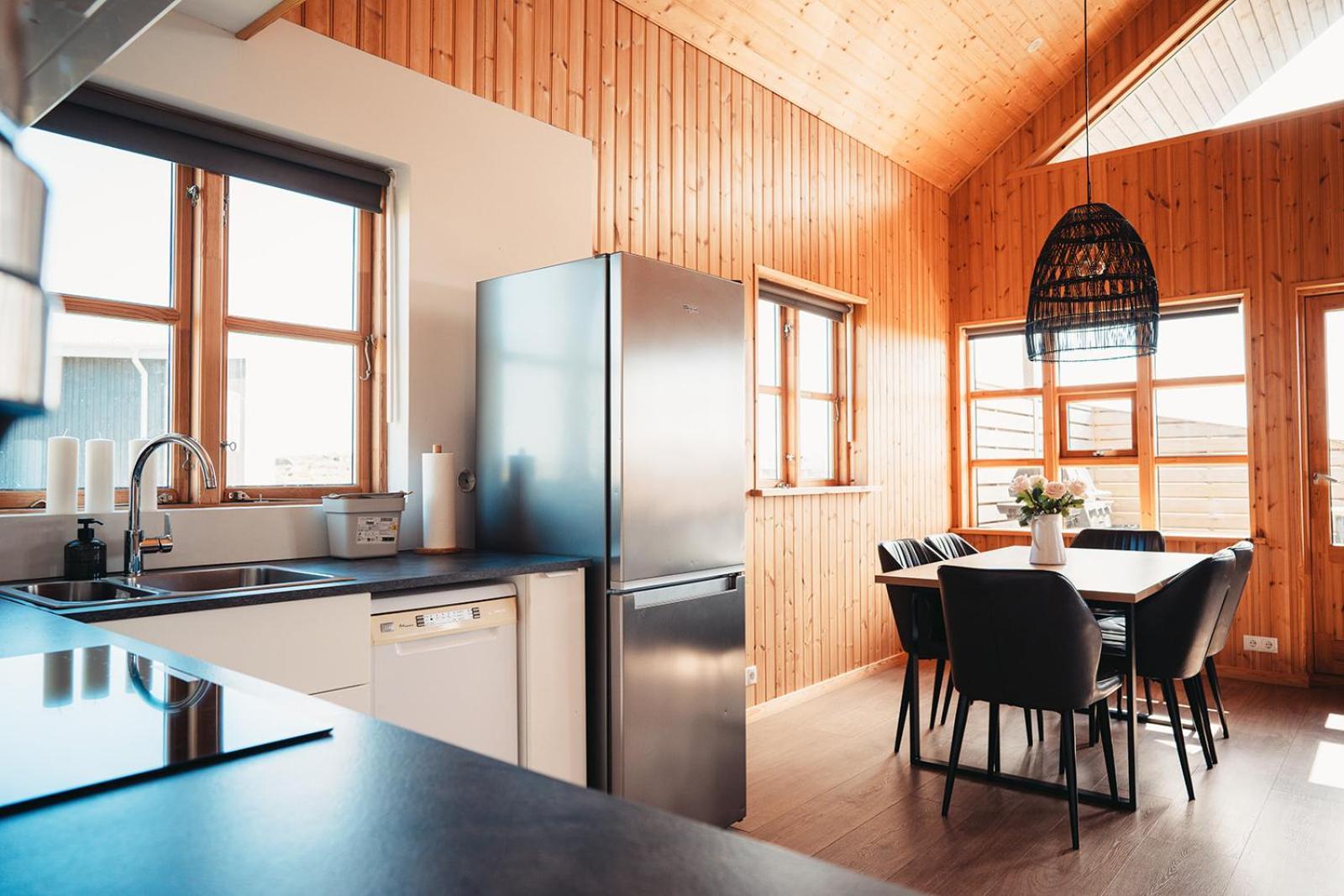 Ocean Break Cabins Sandgerthi Ngoại thất bức ảnh