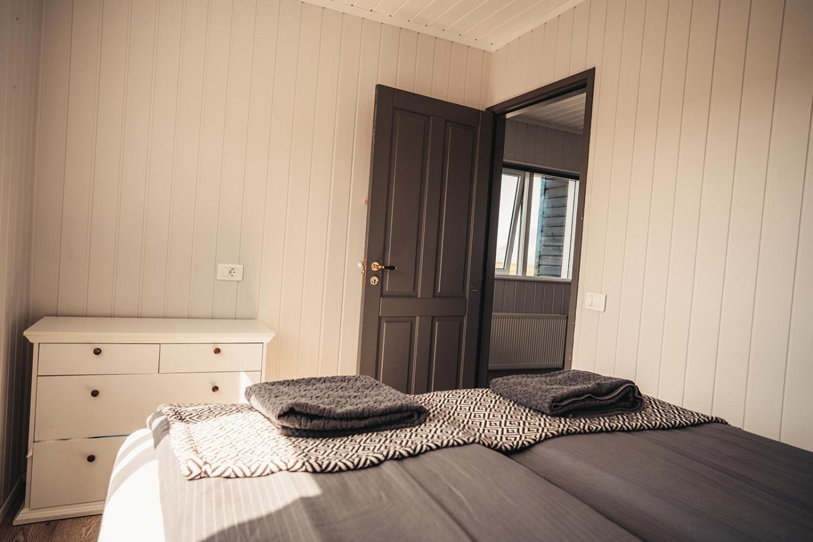 Ocean Break Cabins Sandgerthi Ngoại thất bức ảnh
